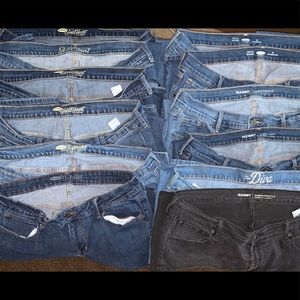 Old Navy Jeans 12 pair Size 16